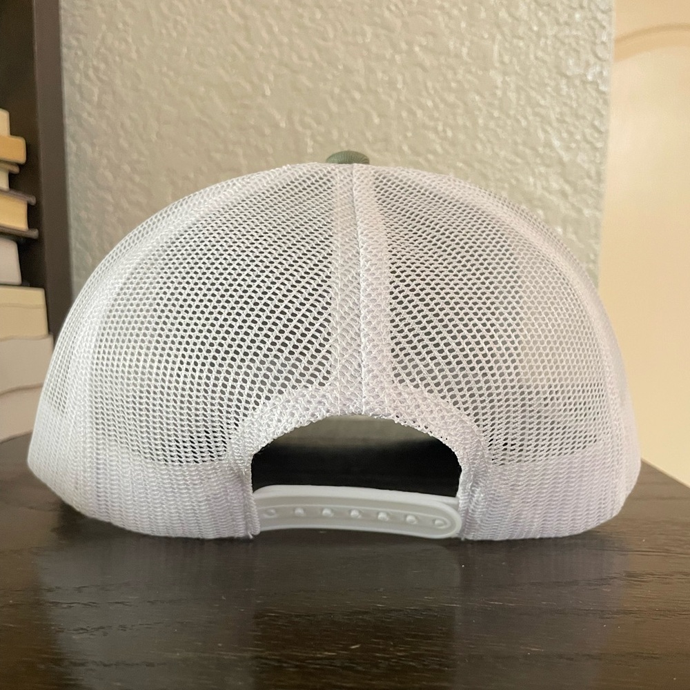 Mesh SnapBack Cap - Picture 4 of 7